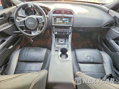 Zdjęcie 8 z 12 samochodu: 2017 JAGUAR XE R - SPORT VIN:SAJAL4BV0HA954413 - miniatura