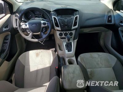 Zdjęcie 8 z 12 samochodu: 2012 FORD FOCUS SE VIN:1FAHP3F22CL187789 - miniatura
