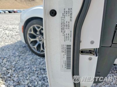 Zdjęcie 13 z 13 samochodu: 2015 CHRYSLER 300 S VIN:2C3CCABG9FH922165 - miniatura