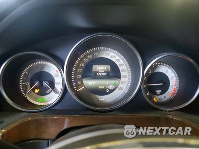 Zdjęcie 9 z 12 samochodu: 2014 MERCEDES-BENZ E 350 4MATIC VIN:WDDHF8JB1EA984220 - miniatura