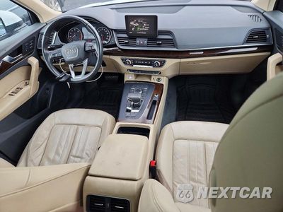 Zdjęcie 8 z 12 samochodu: 2018 AUDI Q5 PREMIUM VIN:WA1ANAFY2J2170790 - miniatura