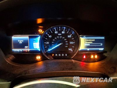 Zdjęcie 9 z 14 samochodu: 2017 FORD EXPLORER XLT VIN:1FM5K8D82HGC50451 - miniatura