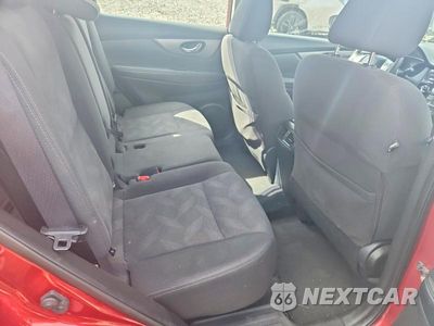 Zdjęcie 11 z 13 samochodu: 2016 NISSAN ROGUE S VIN:KNMAT2MV6GP634802 - miniatura