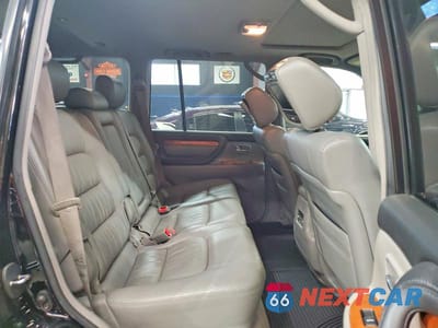 Zdjęcie 11 z 13 samochodu: 2006 LEXUS LX 470 VIN:JTJHT00W764015009 - miniatura