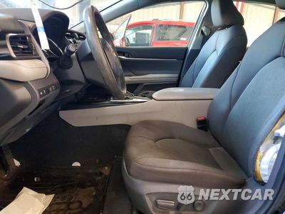 Zdjęcie 7 z 12 samochodu: 2019 TOYOTA CAMRY LE VIN:4T1B11HK8KU270439 - miniatura