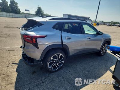 Trzecie zdjęcie samochodu z tyłu: 2025 CHEVROLET TRAX 2RS VIN:KL77LJEP2SC298017 - miniatura
