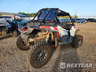 Czwarte zdjęcie samochodu z boku: 2019 POLARIS RZR TURBO UTILITY VEHICLE VIN:3NSVDE922KF588479 - miniatura