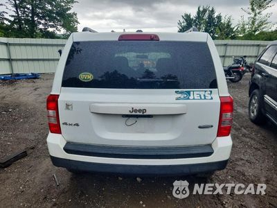 Zdjęcie 6 z 12 samochodu: 2016 JEEP PATRIOT LATITUDE VIN:1C4NJRFBXGD657830 - miniatura