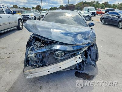 Piąte zdjęcie samochodu w środku: 2018 TOYOTA CAMRY SE VIN:4T1B11HK1JU651547 - miniatura
