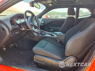 Zdjęcie 7 z 13 samochodu: 2017 DODGE CHALLENGER SXT VIN:2C3CDZAGXHH626104 - miniatura