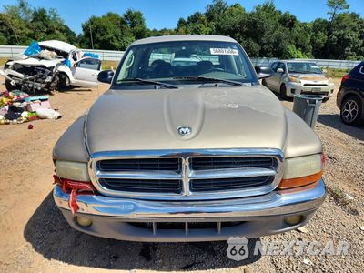 Piąte zdjęcie samochodu w środku: 2003 DODGE DAKOTA QUAD SLT VIN:1D7HL48N63S273086 - miniatura