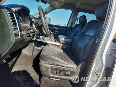 Zdjęcie 7 z 12 samochodu: 2016 RAM 1500 LARAMIE VIN:1C6RR6NMXGS362094 - miniatura
