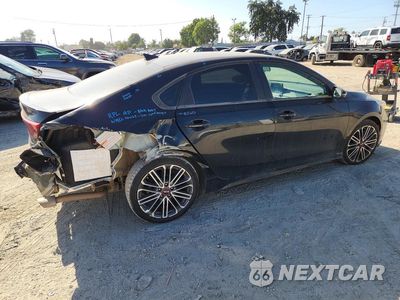 Trzecie zdjęcie samochodu z tyłu: 2021 KIA FORTE GT VIN:3KPF44AC3ME407533 - miniatura