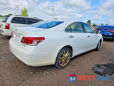 Trzecie zdjęcie samochodu z tyłu: 2010 LEXUS ES 350 VIN:JTHBK1EG7A2397113 - miniatura