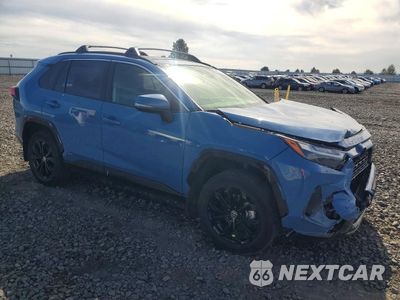 Czwarte zdjęcie samochodu z boku: 2024 TOYOTA RAV4 SE VIN:JTM16RFV9RD145845 - miniatura