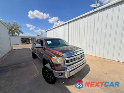 2014 TOYOTA TUNDRA CREWMAX PLATINUM 5TFAW5F13EX406028 - główne zdjęcie licytacji z USA - miniatura