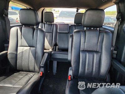 Zdjęcie 10 z 14 samochodu: 2019 DODGE GRAND CARAVAN GT VIN:2C4RDGEG5KR641129 - miniatura