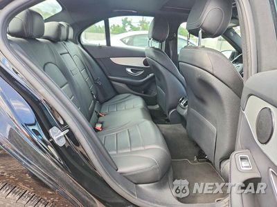 Zdjęcie 10 z 12 samochodu: 2018 MERCEDES-BENZ C 300 4MATIC VIN:55SWF4KB8JU281450 - miniatura