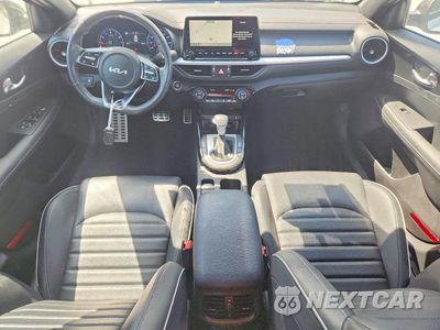 Zdjęcie 8 z 13 samochodu: 2023 KIA FORTE GT LINE VIN:3KPF54AD4PE667935 - miniatura