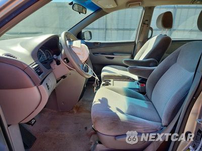 Zdjęcie 7 z 14 samochodu: 2006 TOYOTA SIENNA CE 7 PASSENGER VIN:5TDZA23C66S462624 - miniatura