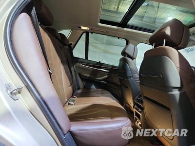Zdjęcie 11 z 13 samochodu: 2016 BMW X5 XDRIVE35I VIN:5UXKR0C57G0P27148 - miniatura