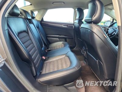 Zdjęcie 10 z 12 samochodu: 2017 FORD FUSION SE VIN:3FA6P0H95HR266320 - miniatura