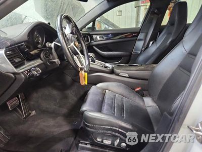 Zdjęcie 7 z 13 samochodu: 2020 PORSCHE PANAMERA 4 E-HYBRID VIN:WP0AE2A70LL130828 - miniatura