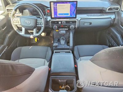Zdjęcie 8 z 12 samochodu: 2025 TOYOTA TACOMA TRD OFF-ROAD VIN:3TMLB5JNXSM094144 - miniatura