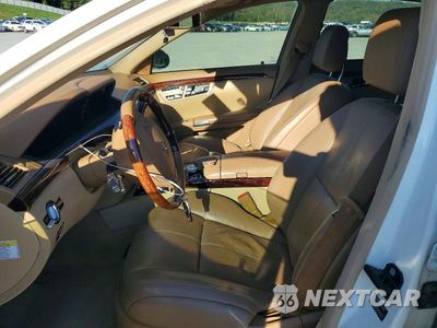 Zdjęcie 7 z 12 samochodu: 2009 MERCEDES-BENZ S 550 VIN:WDDNG71X79A271138 - miniatura
