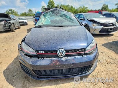 Piąte zdjęcie samochodu w środku: 2016 VOLKSWAGEN GTI S/SE VIN:3VW4T7AU1GM057024 - miniatura