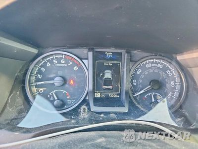 Zdjęcie 9 z 12 samochodu: 2022 TOYOTA TACOMA TRD SPORT VIN:3TMBZ5DN7NM035673 - miniatura