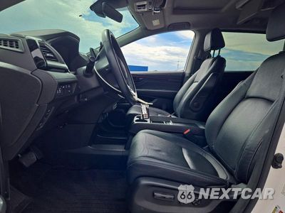 Zdjęcie 7 z 14 samochodu: 2023 HONDA ODYSSEY TOURING VIN:5FNRL6H83PB047059 - miniatura