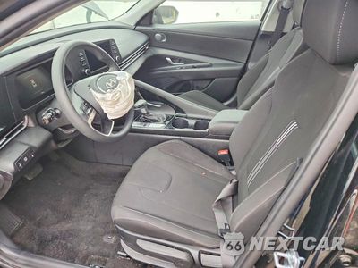 Zdjęcie 7 z 12 samochodu: 2026 HYUNDAI ELANTRA HYBRID BLUE VIN:KMHLM4DJXTU209556 - miniatura