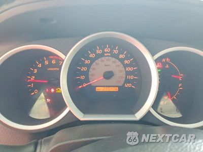 Zdjęcie 9 z 13 samochodu: 2005 TOYOTA TACOMA DOUBLE CAB LONG BED VIN:5TEMU52NX5Z093581 - miniatura