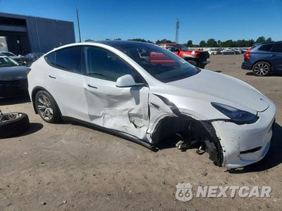 Czwarte zdjęcie samochodu z boku: 2023 TESLA MODEL Y VIN:7SAYGDEE6PA045966 - miniatura