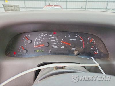 Zdjęcie 9 z 12 samochodu: 2002 FORD F250 SUPER DUTY VIN:1FTNX21F52EA24154 - miniatura