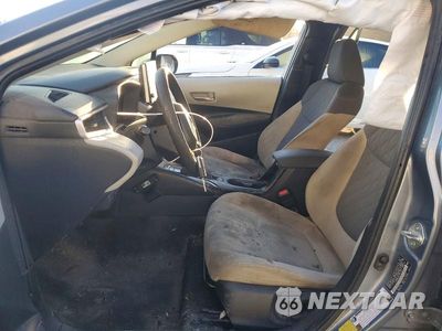 Zdjęcie 7 z 12 samochodu: 2020 TOYOTA COROLLA LE VIN:JTDEPRAE8LJ107294 - miniatura