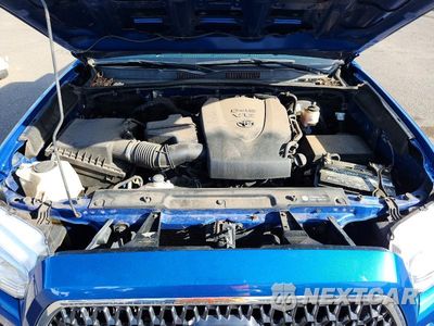 Zdjęcie 11 z 12 samochodu: 2018 TOYOTA TACOMA TRD SPORT VIN:3TMCZ5ANXJM181343 - miniatura