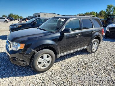 2015 FORD ESCAPE 1FMCU9DG1BKA75483 - główne zdjęcie licytacji z USA - miniatura
