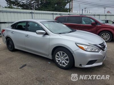 Czwarte zdjęcie samochodu z boku: 2016 NISSAN ALTIMA 2.5 S VIN:1N4AL3AP5GN370534 - miniatura