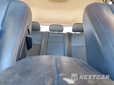 Zdjęcie 10 z 13 samochodu: 2013 MERCEDES-BENZ GLK 350 VIN:WDCGG5HB0DG108090 - miniatura