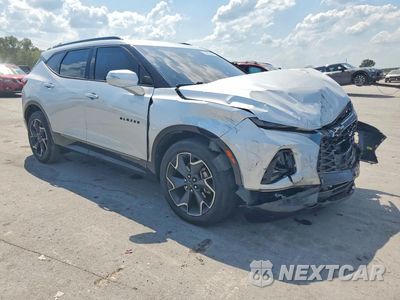 Czwarte zdjęcie samochodu z boku: 2020 CHEVROLET BLAZER RS VIN:3GNKBERS4LS549564 - miniatura