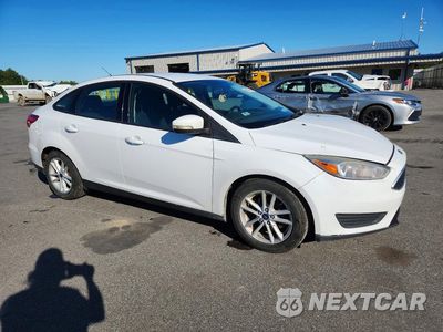 Czwarte zdjęcie samochodu z boku: 2017 FORD FOCUS SE VIN:1FADP3F29HL330372 - miniatura