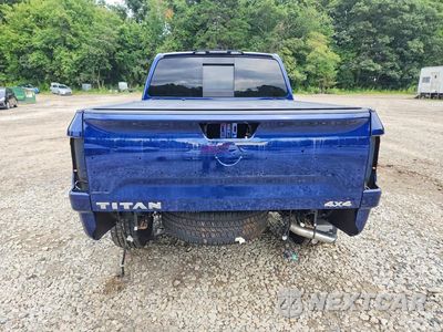 Zdjęcie 6 z 12 samochodu: 2023 NISSAN TITAN PLATINUM RESERVE VIN:1N6AA1ED6PN101735 - miniatura