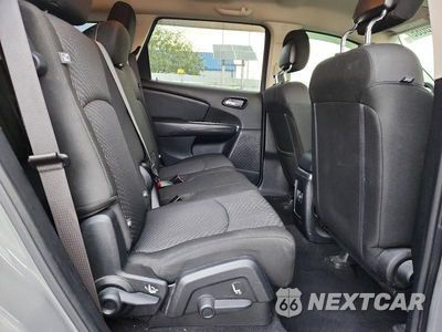Zdjęcie 10 z 12 samochodu: 2020 DODGE JOURNEY SE VIN:3C4PDCAB2LT274151 - miniatura