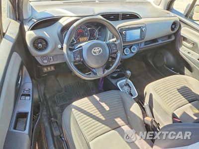 Zdjęcie 8 z 12 samochodu: 2018 TOYOTA YARIS 3-DOOR LE VIN:VNKJTUD35JA090448 - miniatura