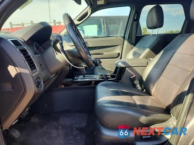 Zdjęcie 8 z 14 samochodu: 2010 FORD ESCAPE LIMITED VIN:1FMCU9EGXAKB21700 - miniatura