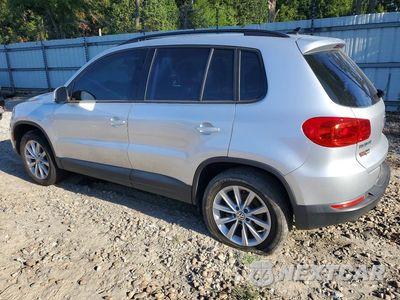 Drugie zdjęcie samochodu z przodu: 2017 VOLKSWAGEN TIGUAN S VIN:WVGAV7AX1HK042991 - miniatura