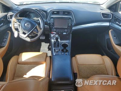 Zdjęcie 8 z 12 samochodu: 2016 NISSAN MAXIMA 3.5 SR VIN:1N4AA6AP4GC440933 - miniatura