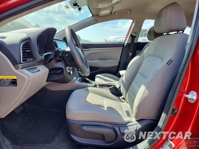 Zdjęcie 7 z 12 samochodu: 2017 HYUNDAI ELANTRA SE VIN:5NPD74LF5HH130634 - miniatura